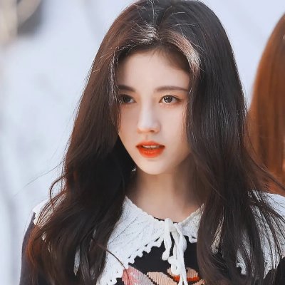 轻拍翻转小魔女